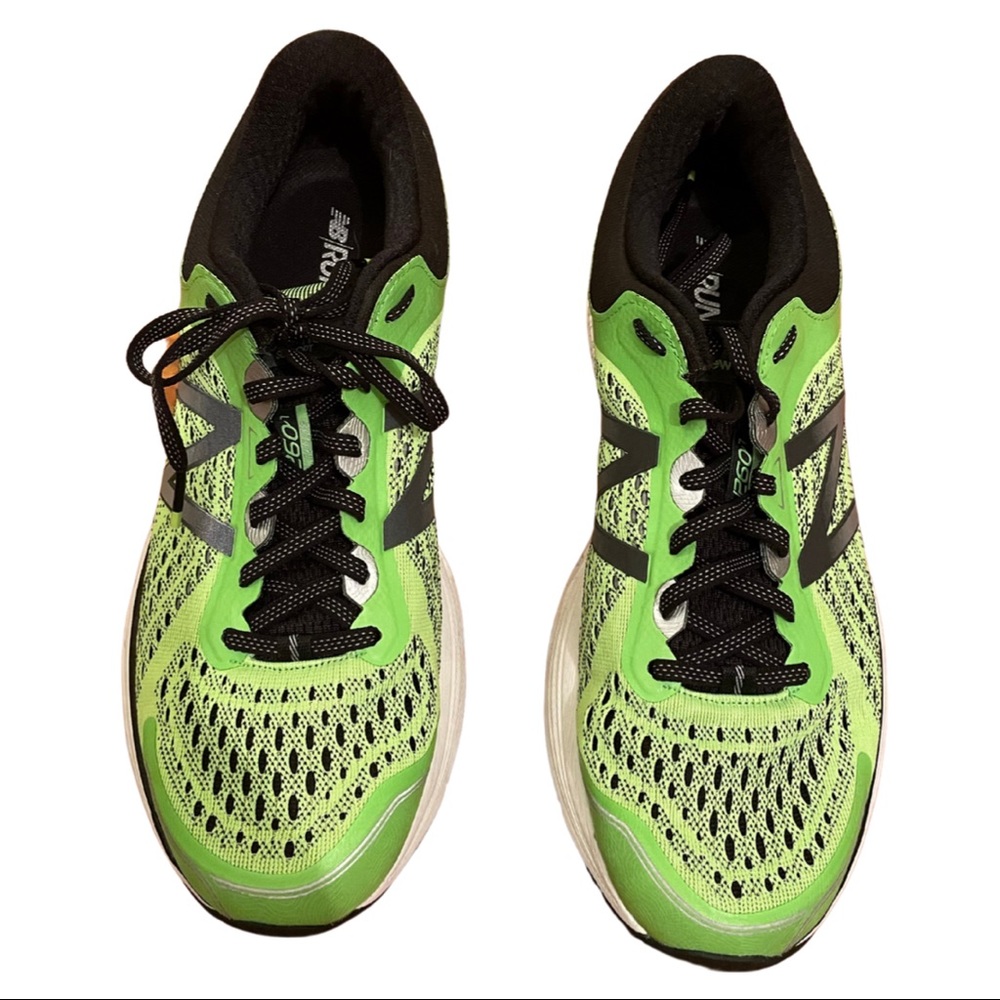 New Balance Men's 10 D US